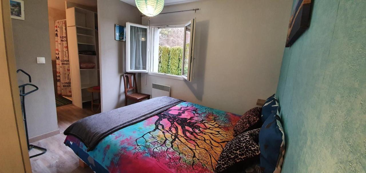 1 Chambre Avec Salle De Bain Privative Ds Maison Plain-Pied 105M2 A Montfaucon 10 Minutes De Besancon 外观 照片