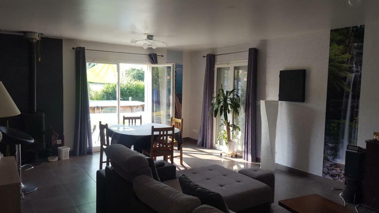 1 Chambre Avec Salle De Bain Privative Ds Maison Plain-Pied 105M2 A Montfaucon 10 Minutes De Besancon 外观 照片